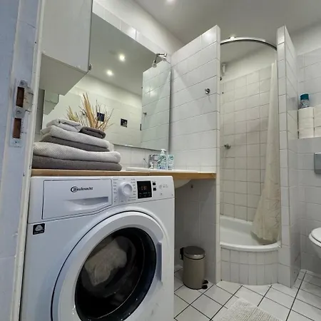 Single Room In A Shared 2 Rooms Apartment Apartment Niederdorla